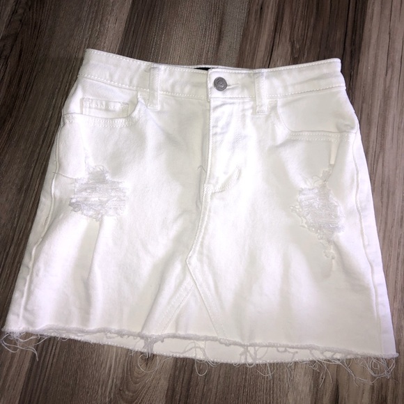 Hollister Dresses & Skirts - Hollister White Jean Skirt !